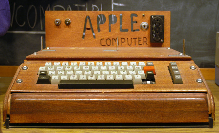 1024px-Apple_I_Computer