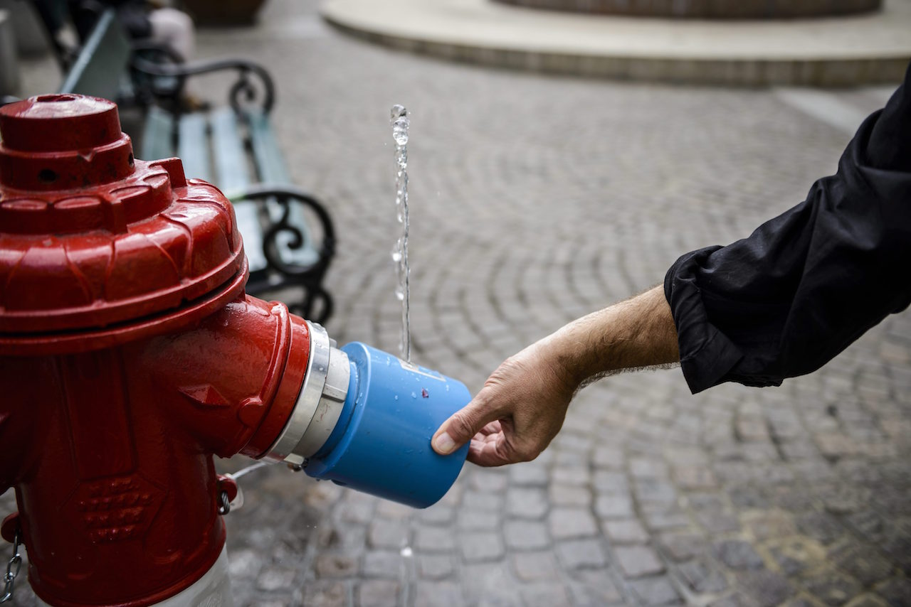 Tűzcsapra szerelt ivókutak Budapesten