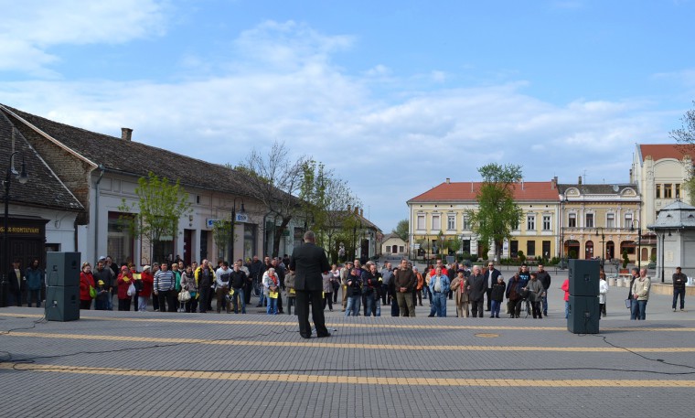 Tüntetés Nagykőrösön 2015.04.19.