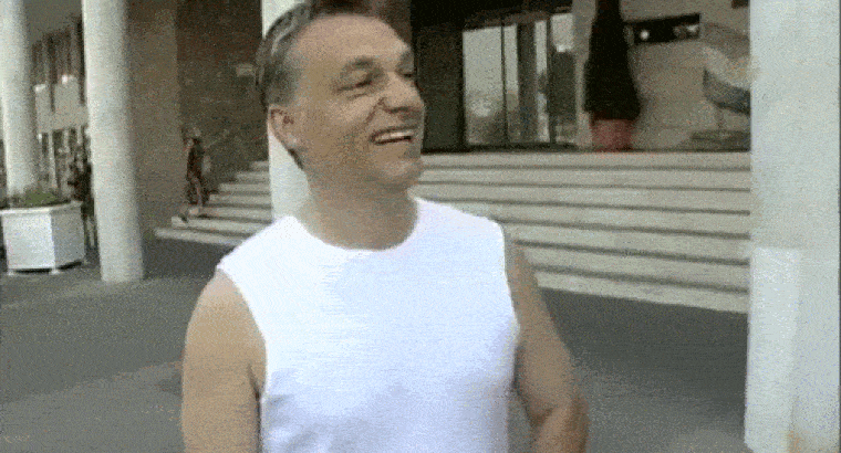 Orbán Viktor 2007-ben. Semmi idegesség, semmi szájnyalogatás. Mi történt?
