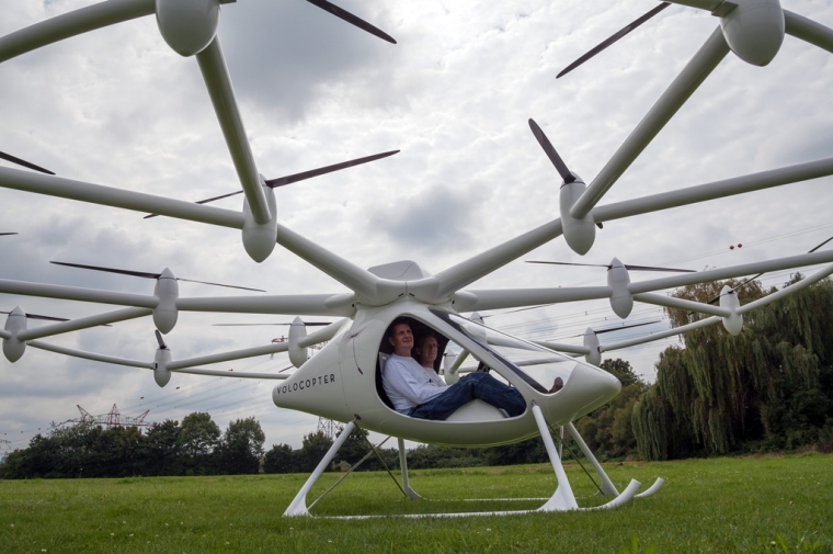 japán helikopter szexütés jobbra